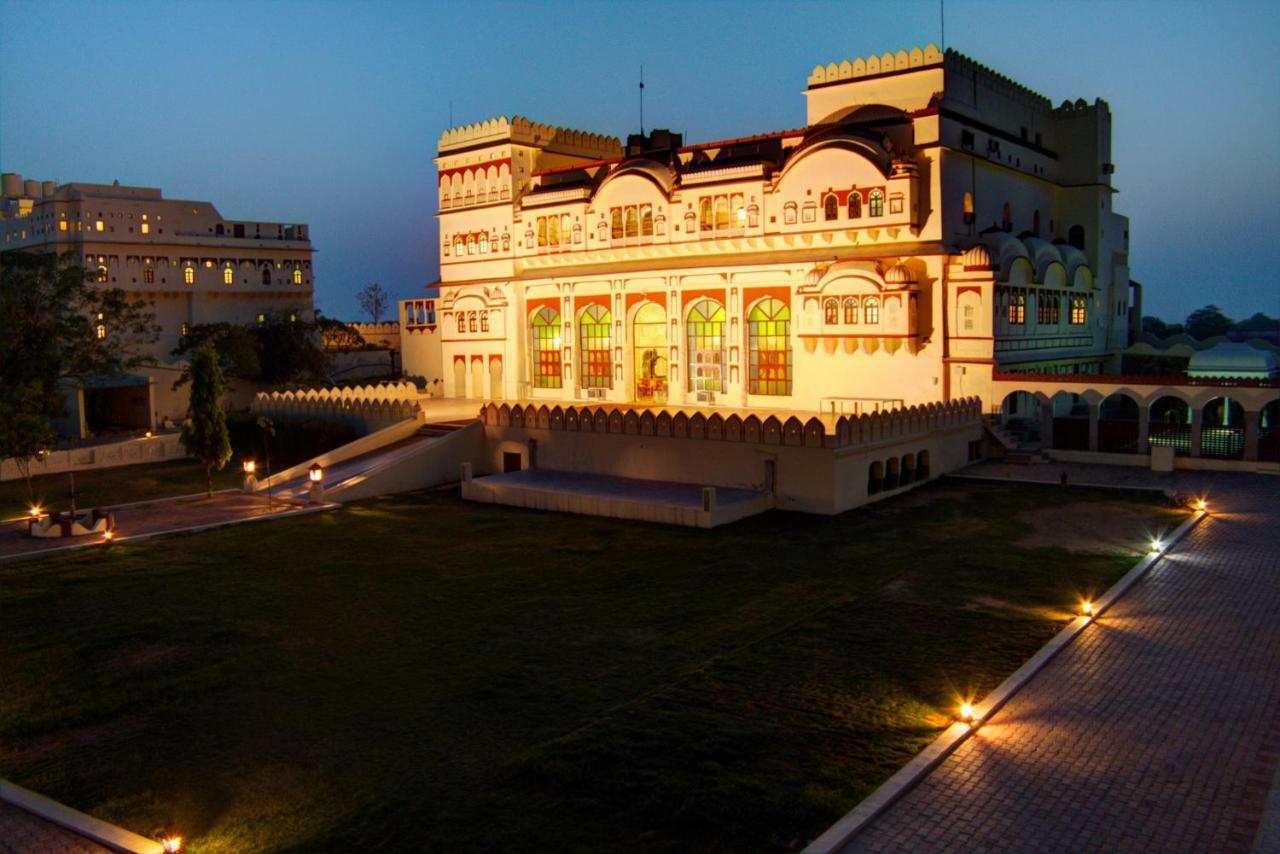 Amritara Surajgarh Fort Exterior photo