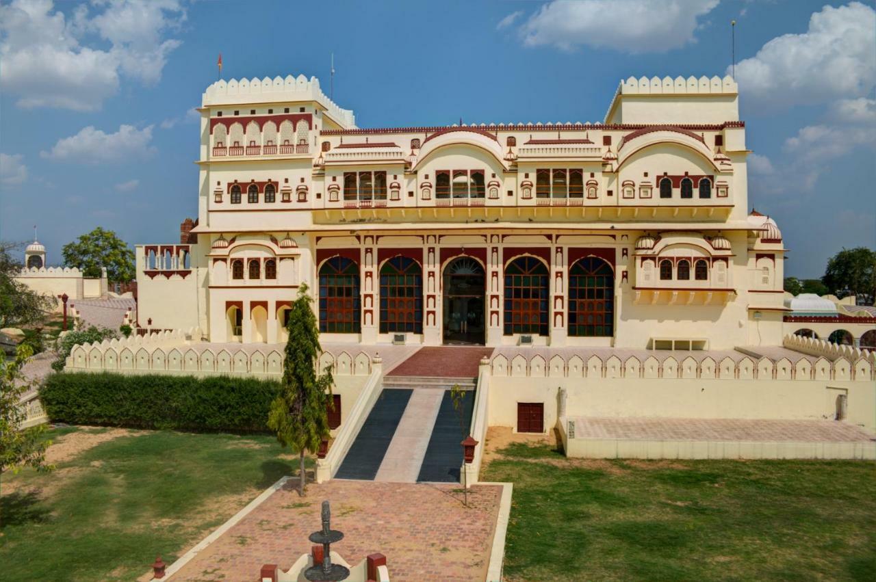 Amritara Surajgarh Fort Exterior photo